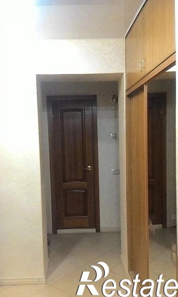 1-комн квартира Постышева, 43