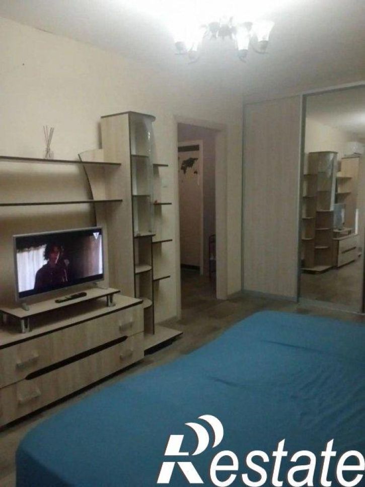 1-комн квартира Мичурина , 8