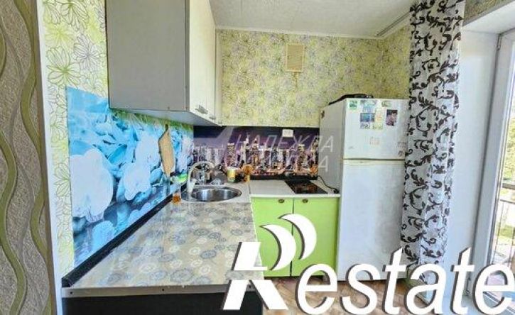 2-комн квартира улица Первостроителей, 1,  д. 1